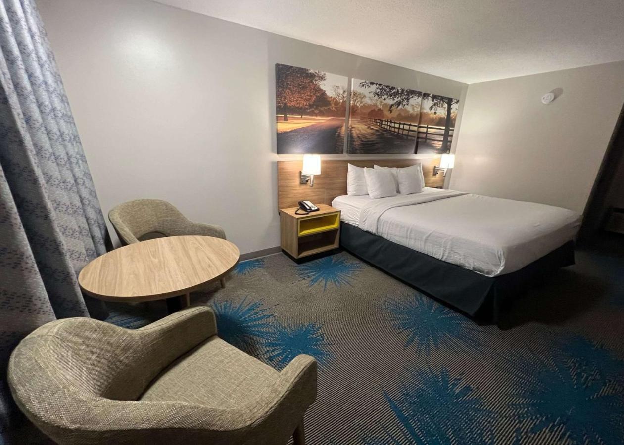 Days Inn By Wyndham Valdosta I-75 Exteriér fotografie